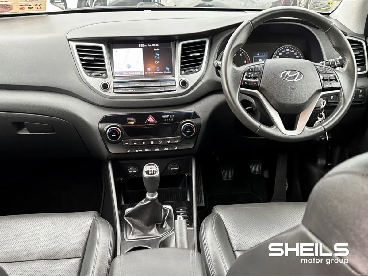 Hyundai Tucson 1.7 D Executive SE - Image 3
