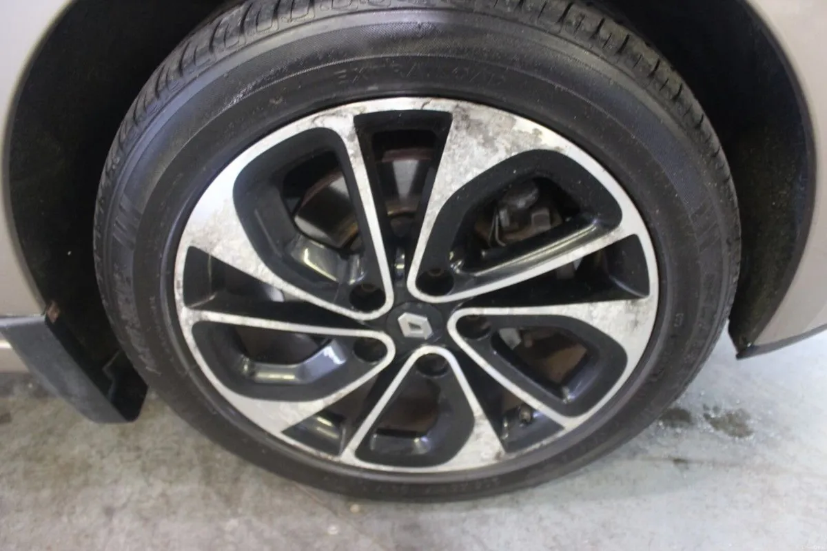 Renault Scenic 1.5 DCI 110 BOSE EDITION - TENDER 2 - Image 3