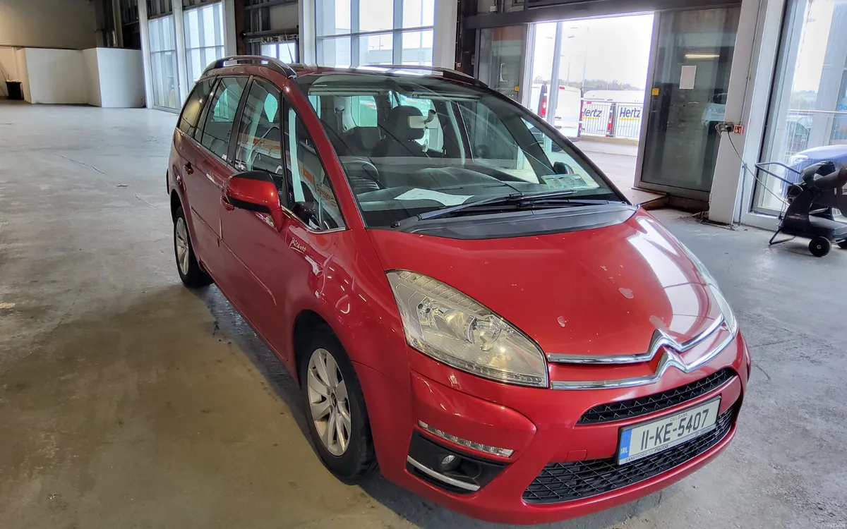 Citroen C4 Picasso 2011 - Image 1