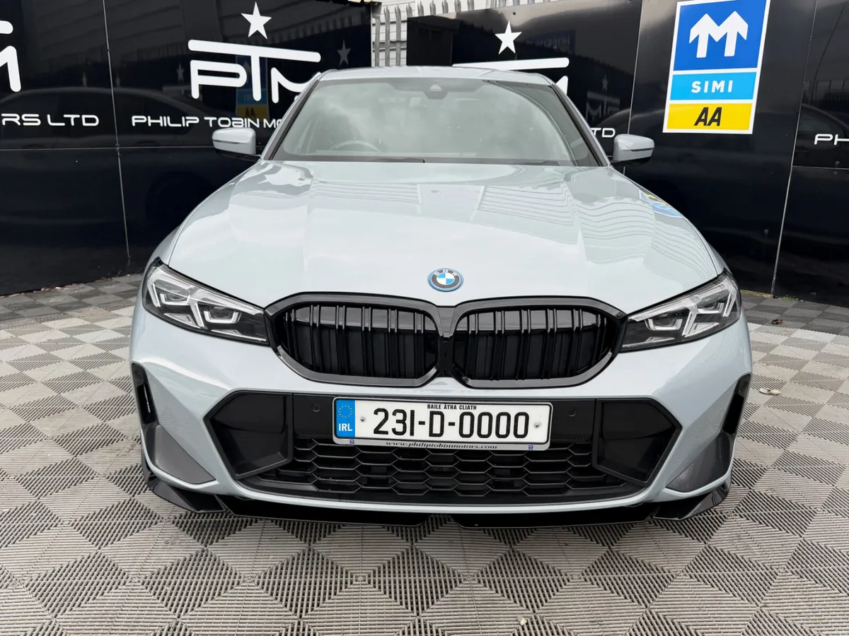 BMW 330e M Sport G20 288HP Auto Brooklynn Grey - Image 4