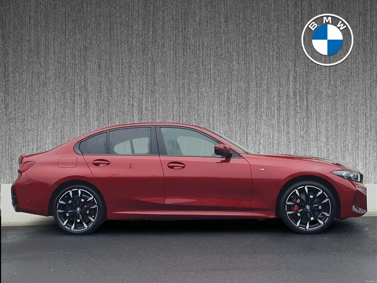 BMW 3-Series 330e M Sport Saloon - Image 3