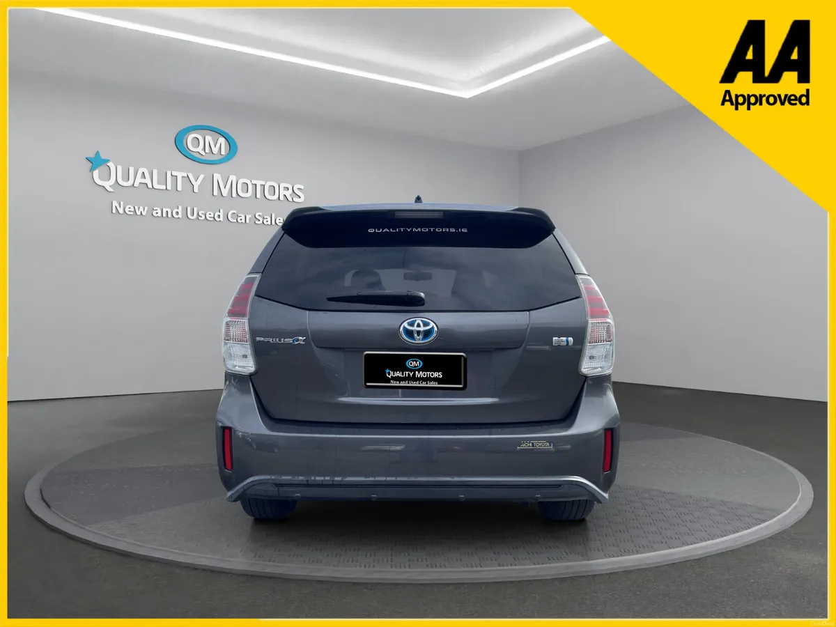 2015 PRIUS ALPHA (S98) - Image 6