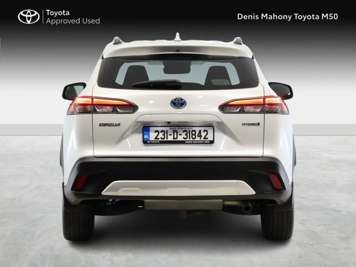 Toyota Corolla Cross Luna Sport Hybrid - Image 4