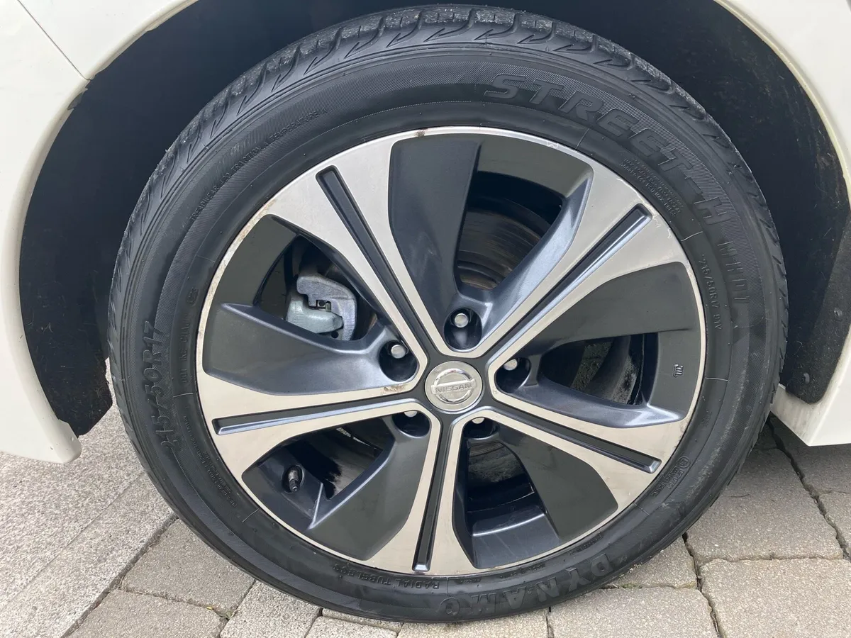 Nissan Leaf 2018 - Image 3