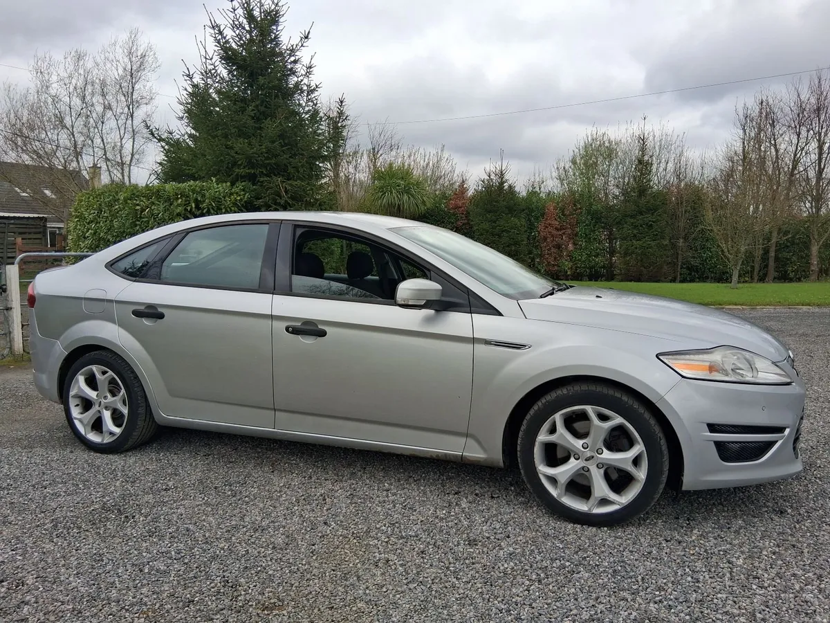 Ford Mondeo 2012 - Image 2