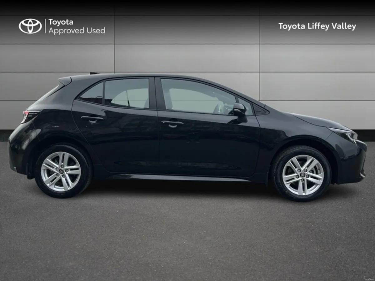 Toyota Corolla COROLLA LUNA HYBRID H/B - Image 3