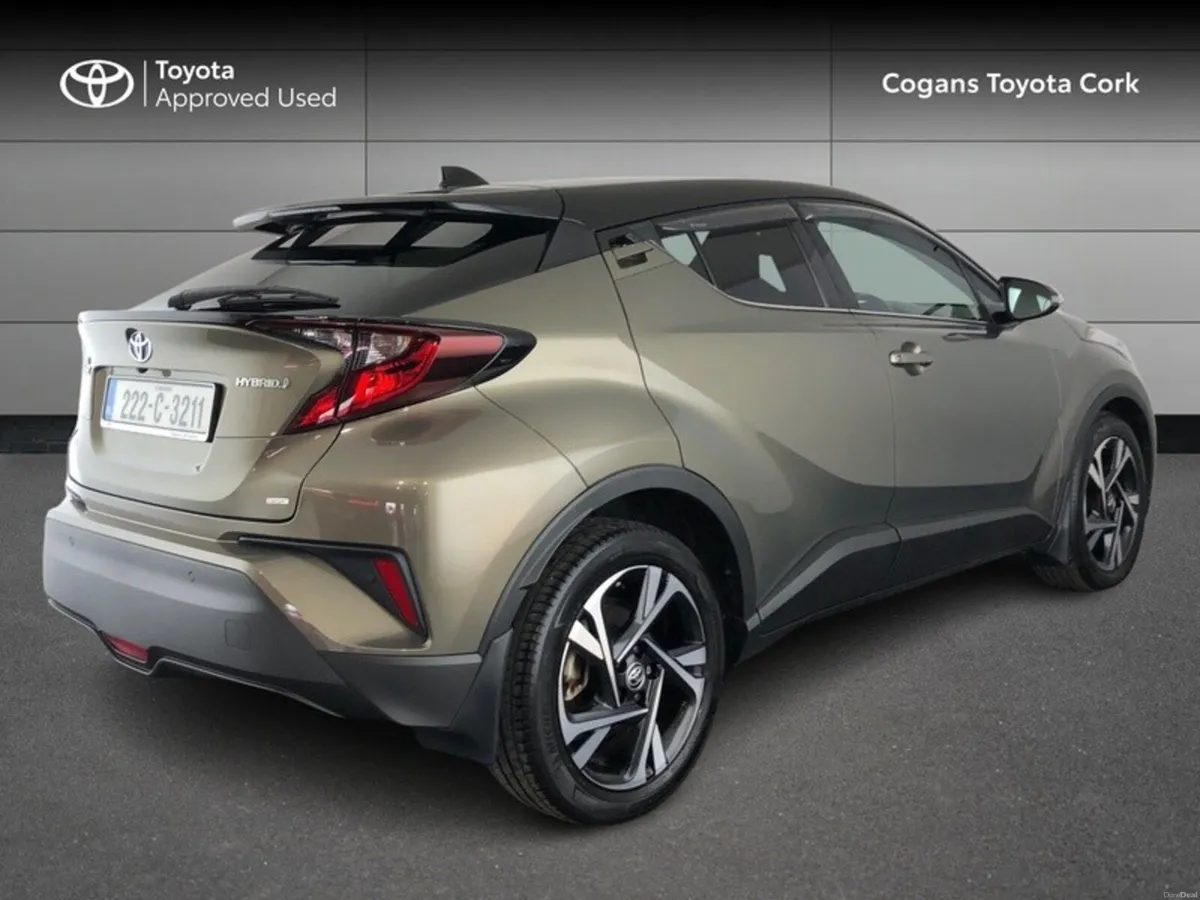 Toyota C-HR HYBRID SPORT - Image 2