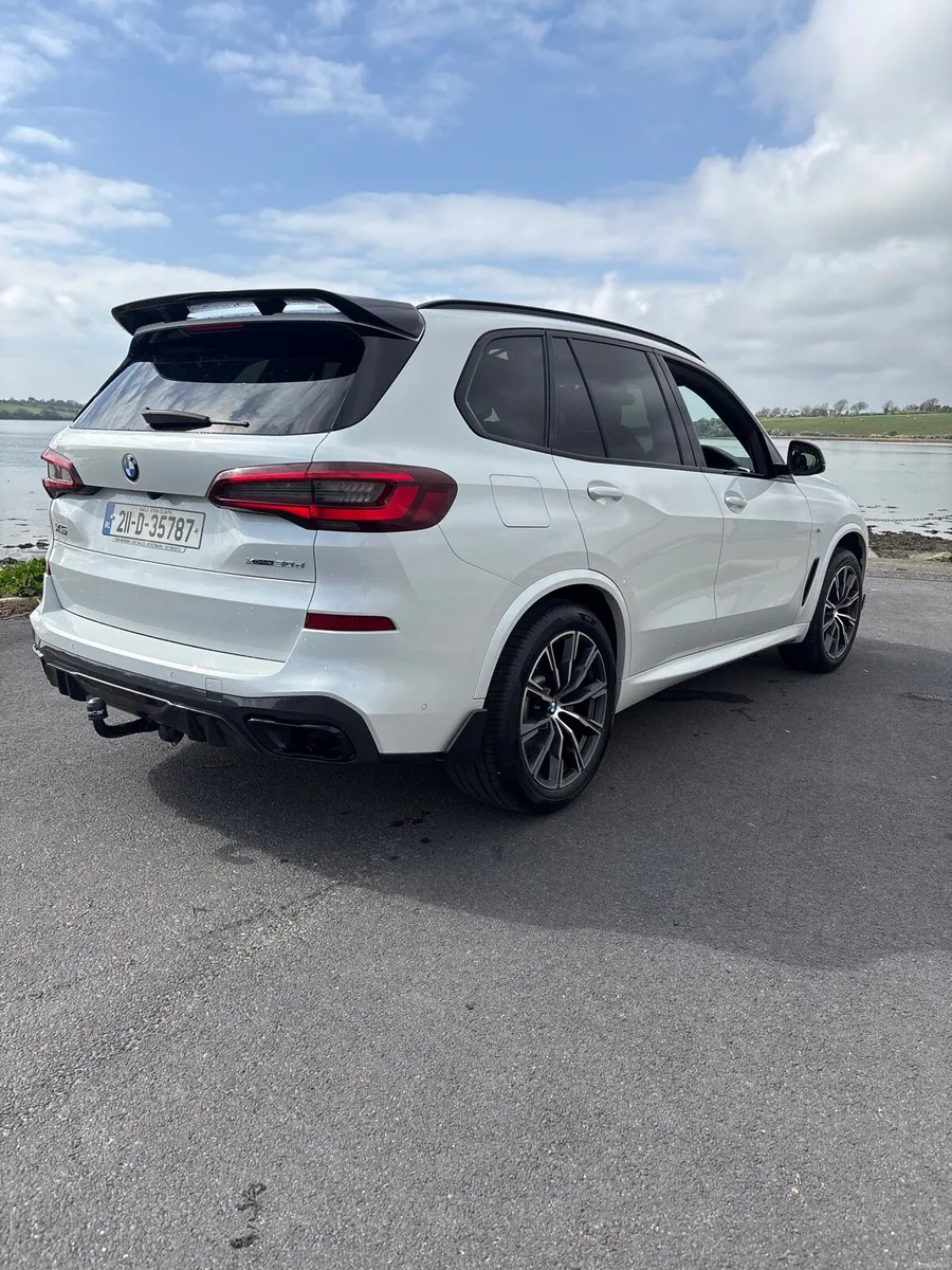 BMW X5 - Image 2