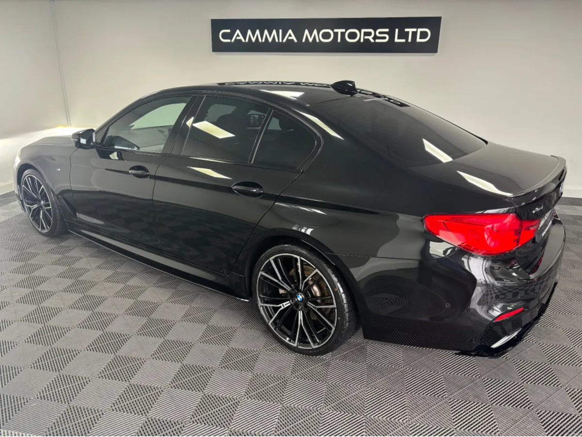 BMW 5-Series *BMW 520D* *LOW MILEAGE* *REVERSE CAM - Image 3