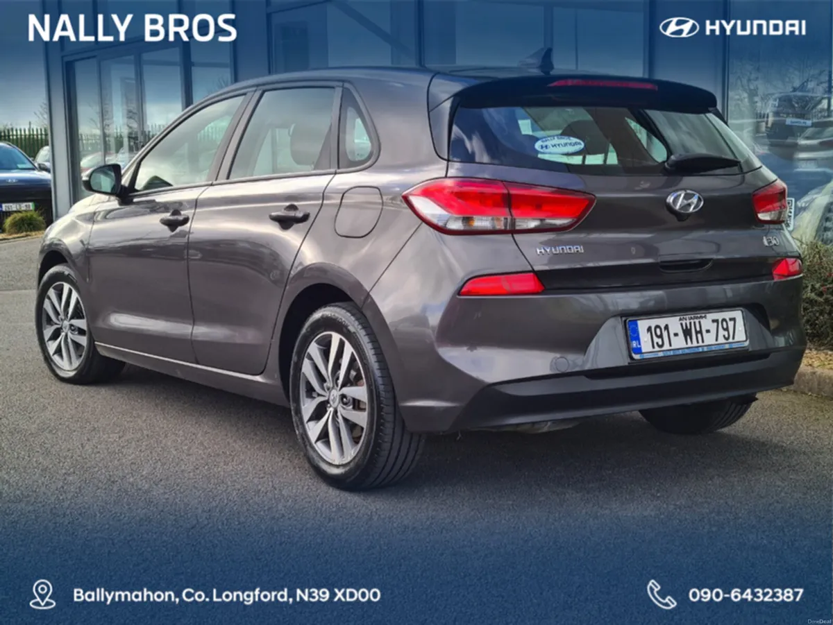 Hyundai i30 I 30 DELUXE 1.6 5DR - Image 4