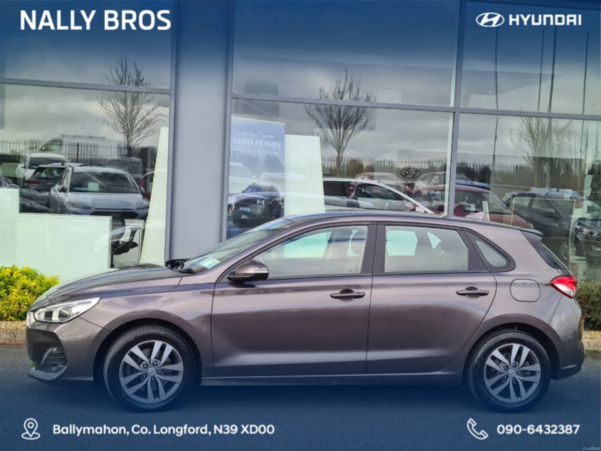 Hyundai i30 I 30 DELUXE 1.6 5DR - Image 3