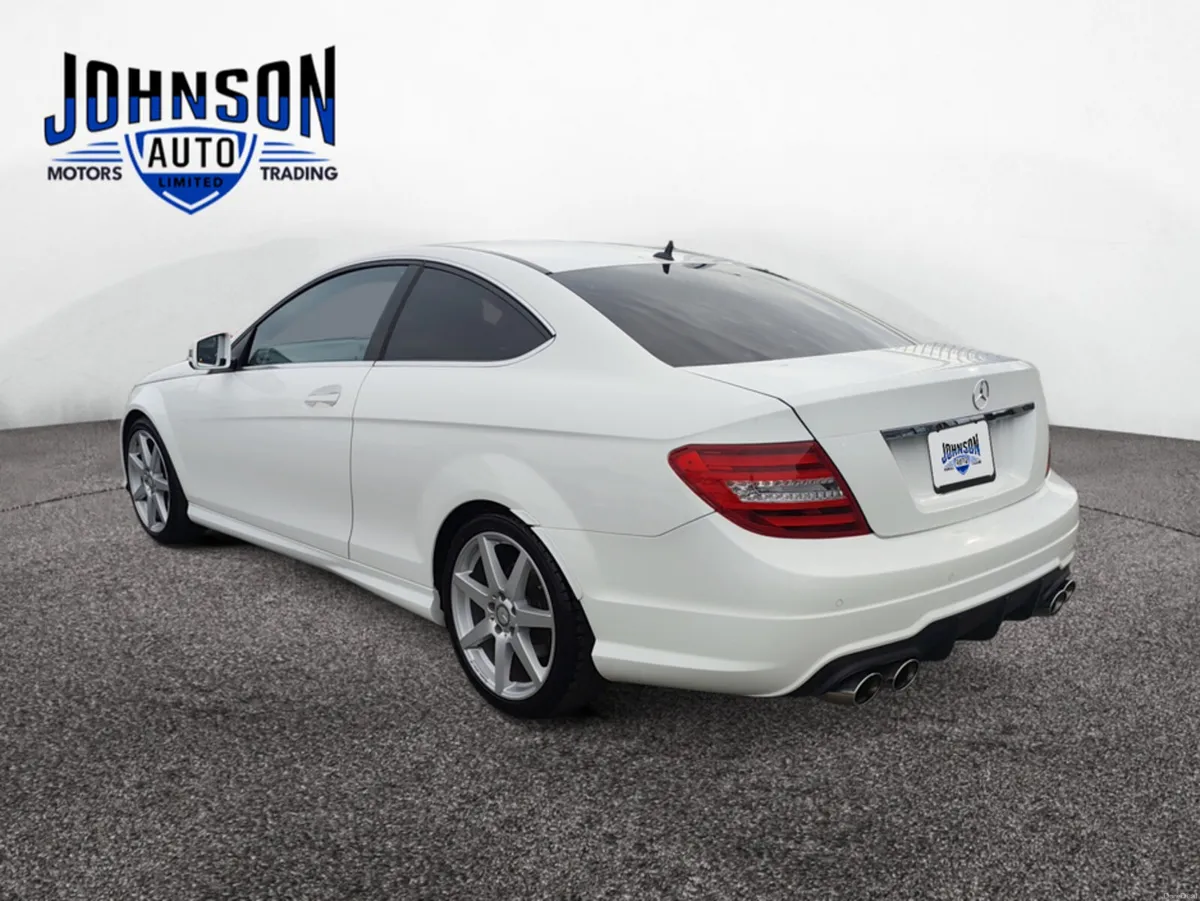 Mercedes-Benz C-Class 1.8 Petrol Auto - Image 4