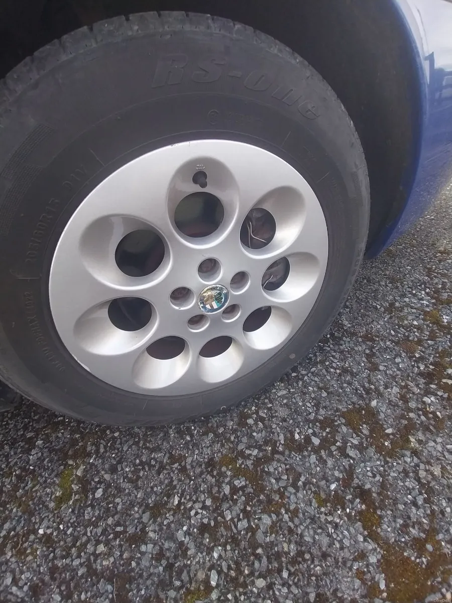 Alfa Romeo 156 2004 - Image 2