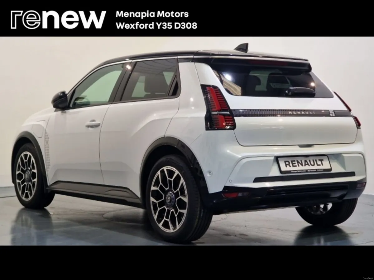 Renault 5 E-Tech Roland Garros 52kWh - Image 4