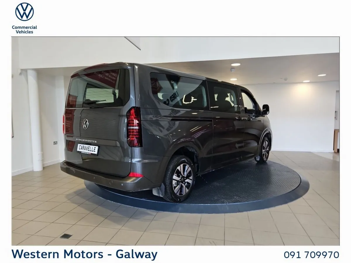 Volkswagen Caravelle 9 Seater E-Caravelle Life. 0% - Image 3