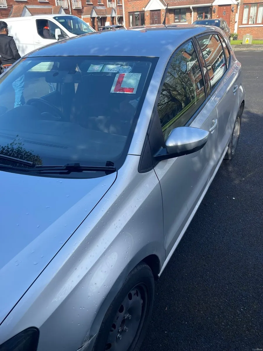 Volkswagen Polo 2013 Automatic - Image 2
