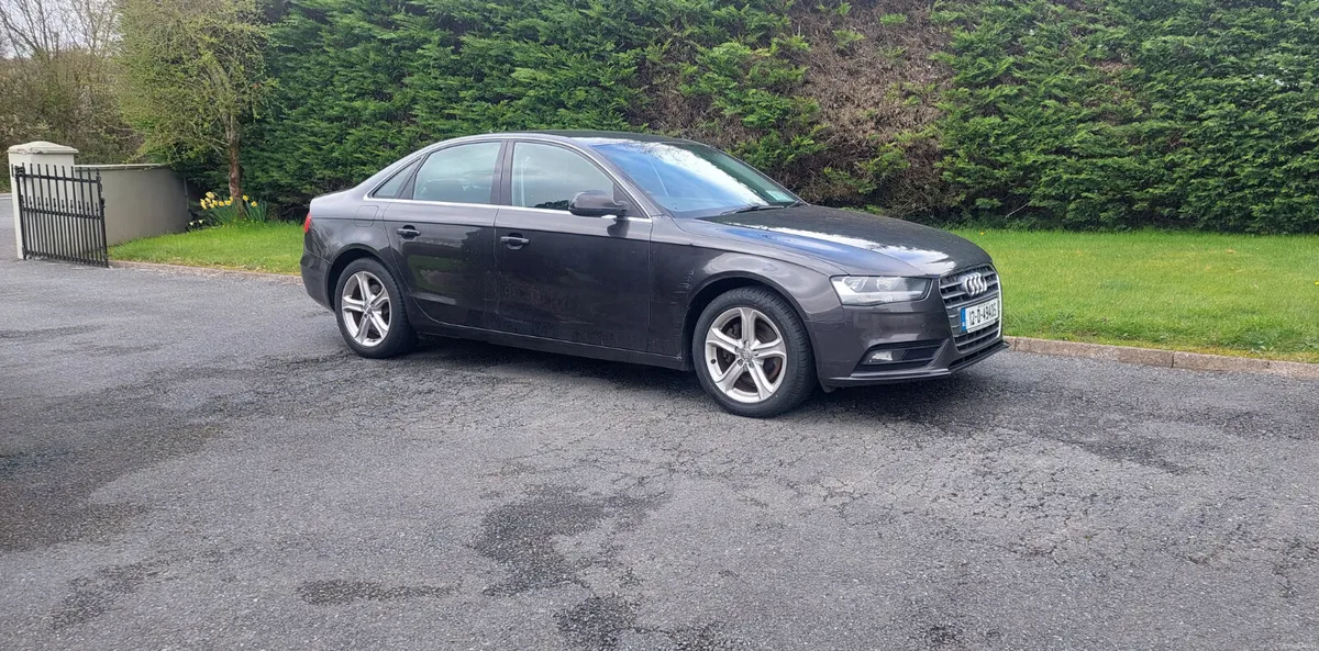 Audi A4 2012 - Image 1