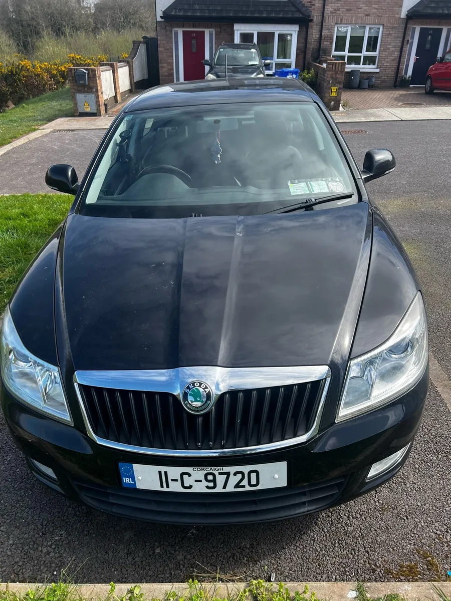 Skoda Octavia LOW MILEAGE - Image 2