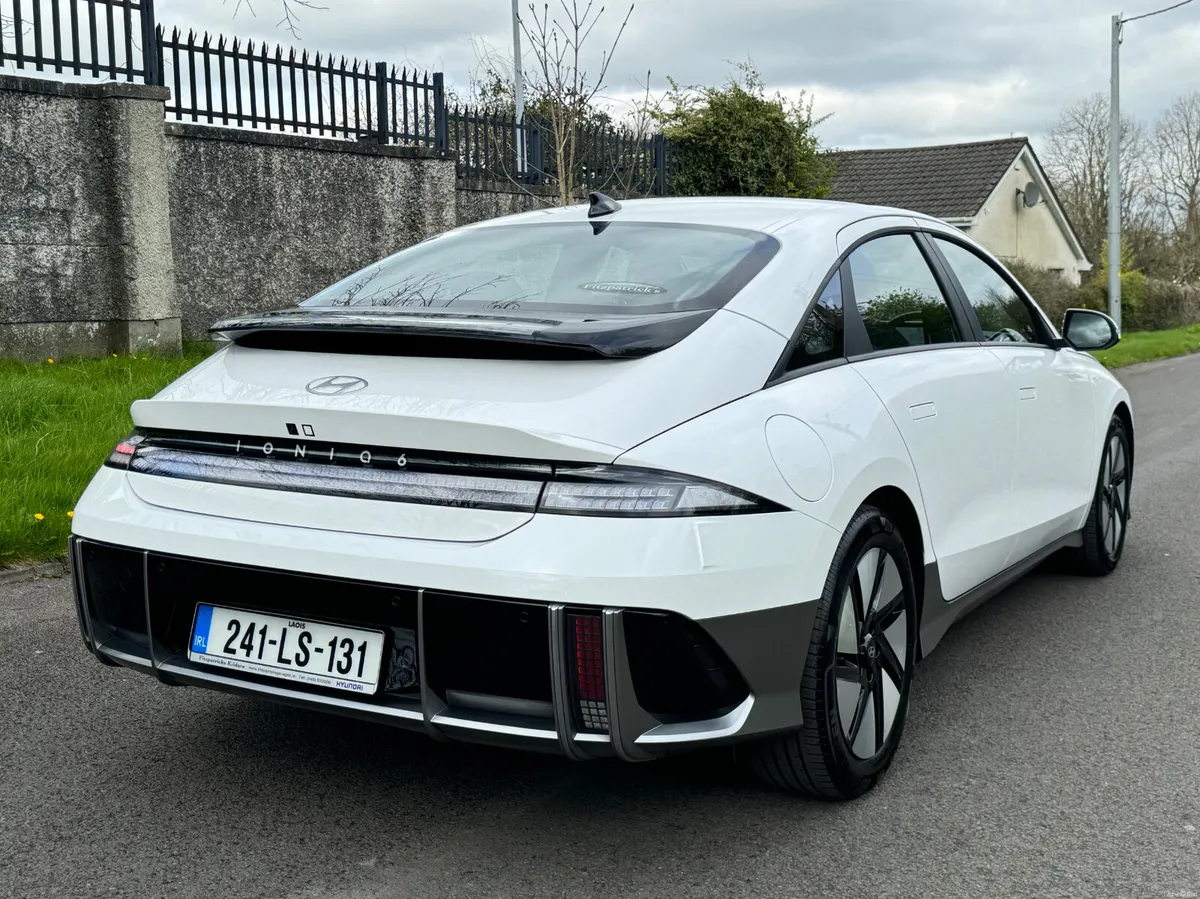 IONIQ 6 Signature 77kWH  615km Range - Image 4