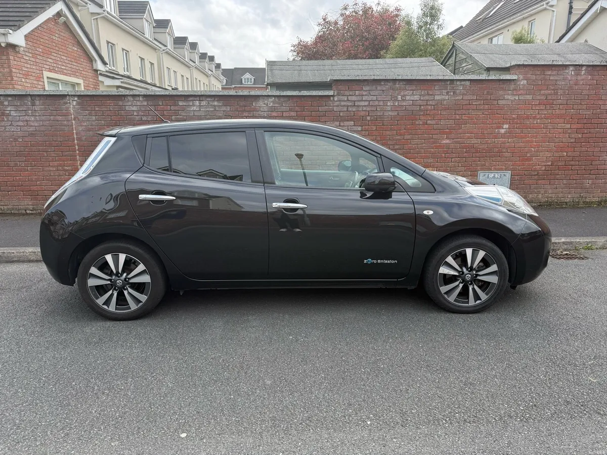 Nissan Leaf - Image 3