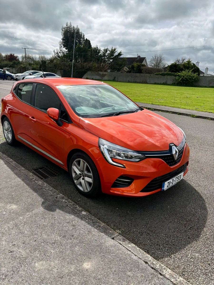 2021 Renault Clio 1.0 TCe | 13,000 km | Immaculate - Image 2