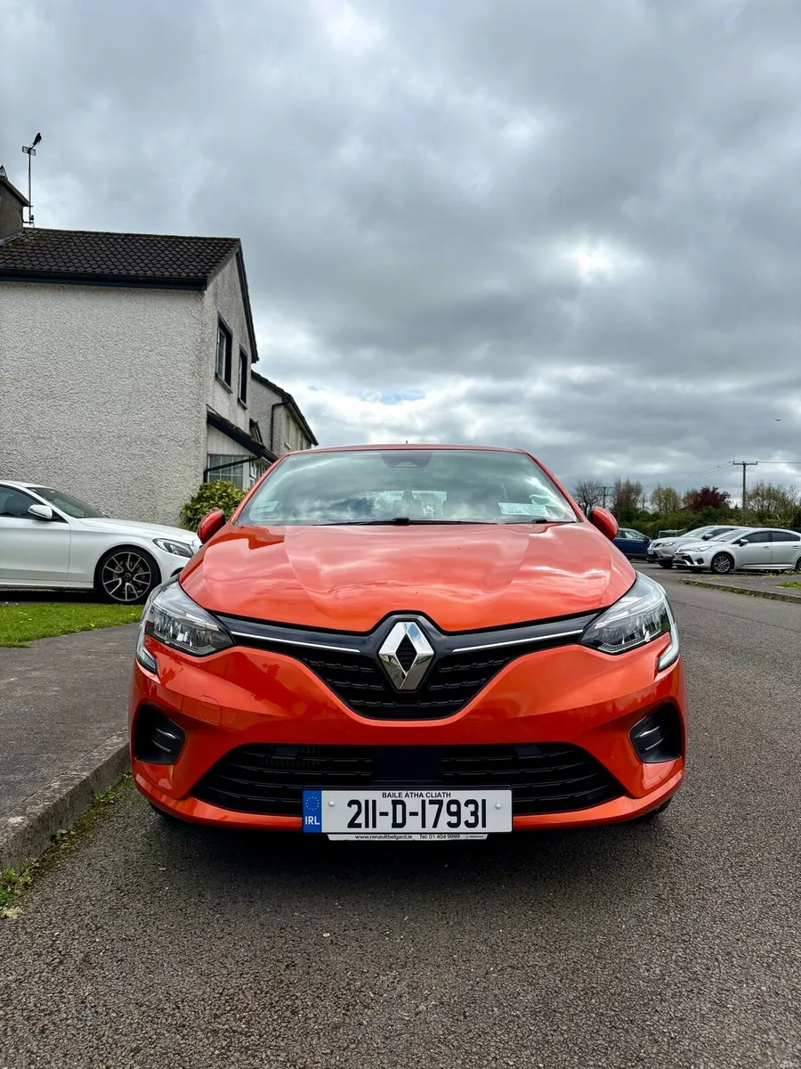 2021 Renault Clio 1.0 TCe | 13,000 km | Immaculate - Image 3