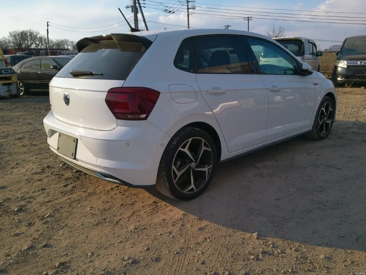 2019 VW Polo R-Line Automatic - Image 4