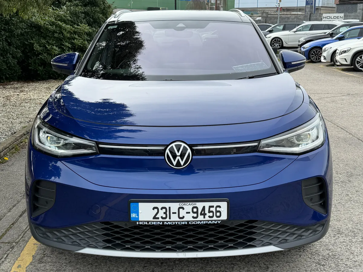 2023 Volkswagen ID.4..PURE..PAN ROOF - Image 4