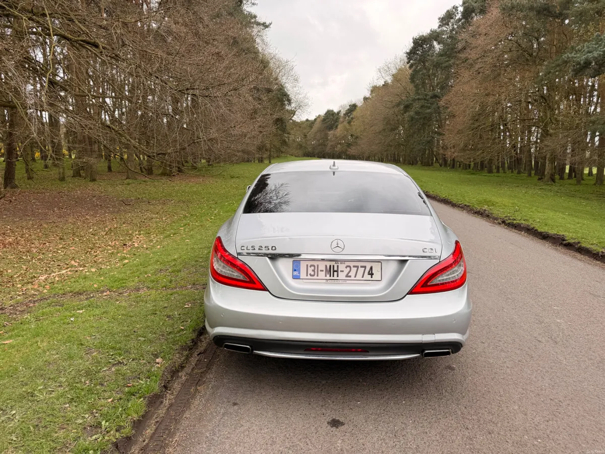 Mercedes-Benz CLS 2013 250 CDI AMG - Image 6