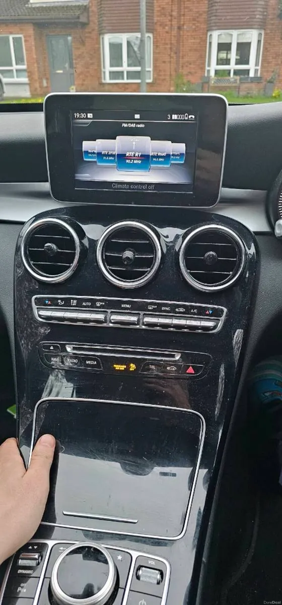 Mercedes C220d - Image 5