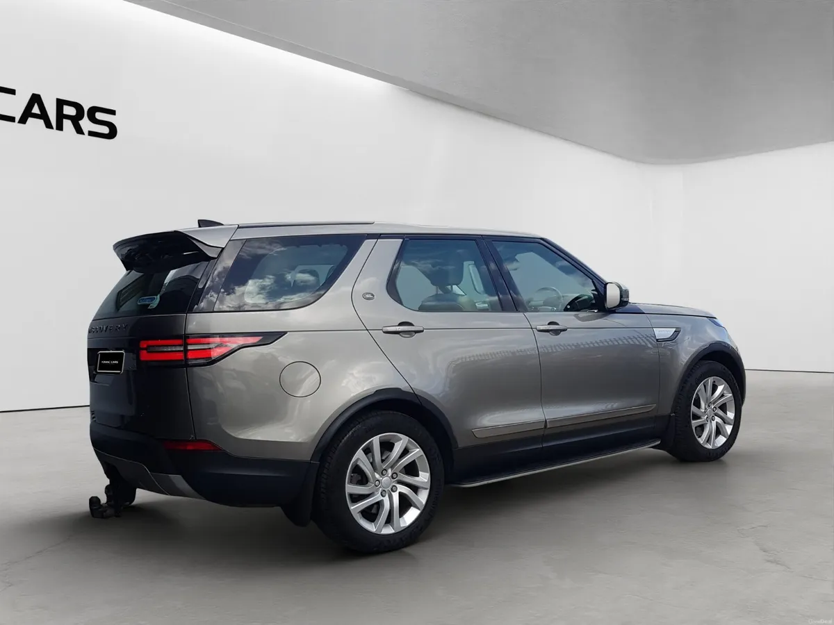 LAND ROVER DISCOVERY 7 SEATER HSE AUTO - Image 4