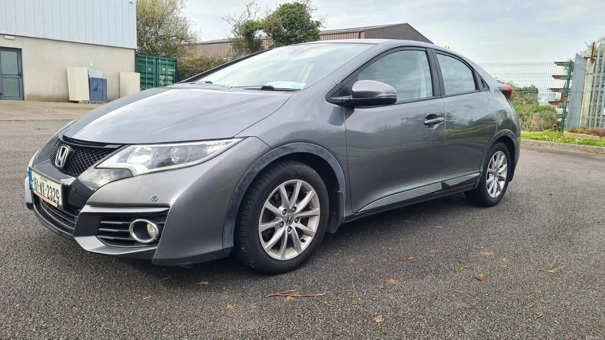 Honda Civic 2016 - Image 3