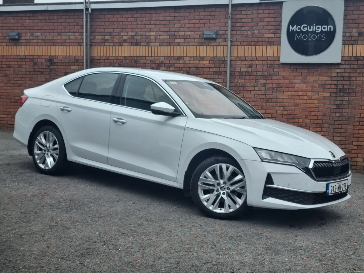 242 Skoda Octavia Selection + 2.0Tdi Auto - Image 2