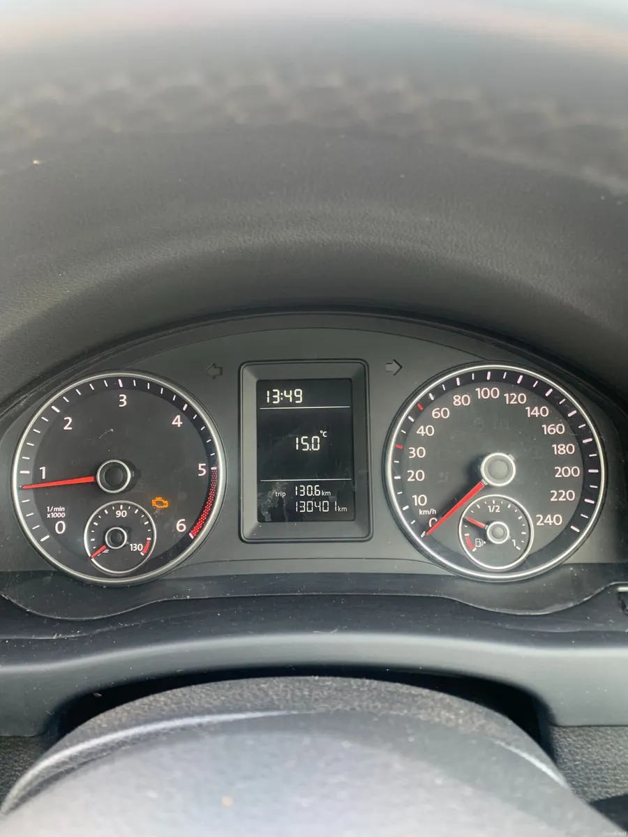 Volkswagen Golf 2012 - Image 4