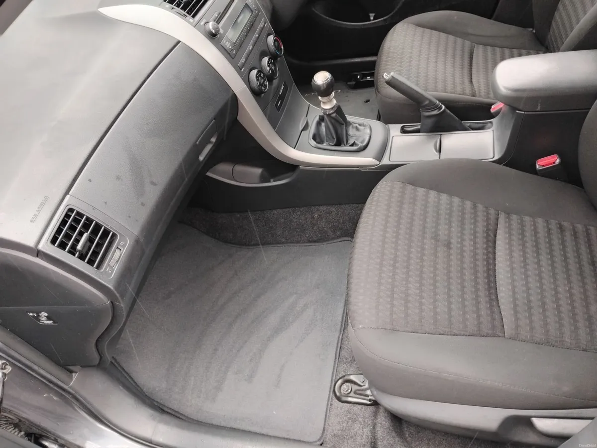 Toyota Corolla 2012 - Image 4