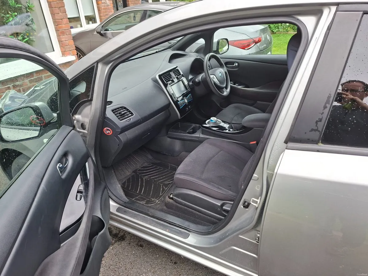 Nissan Leaf 2015 - Image 3