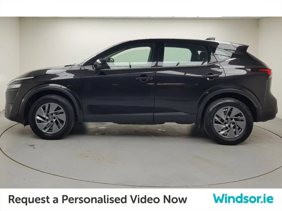Nissan Qashqai 1.3 PET MILD HYBRID SV - Image 5