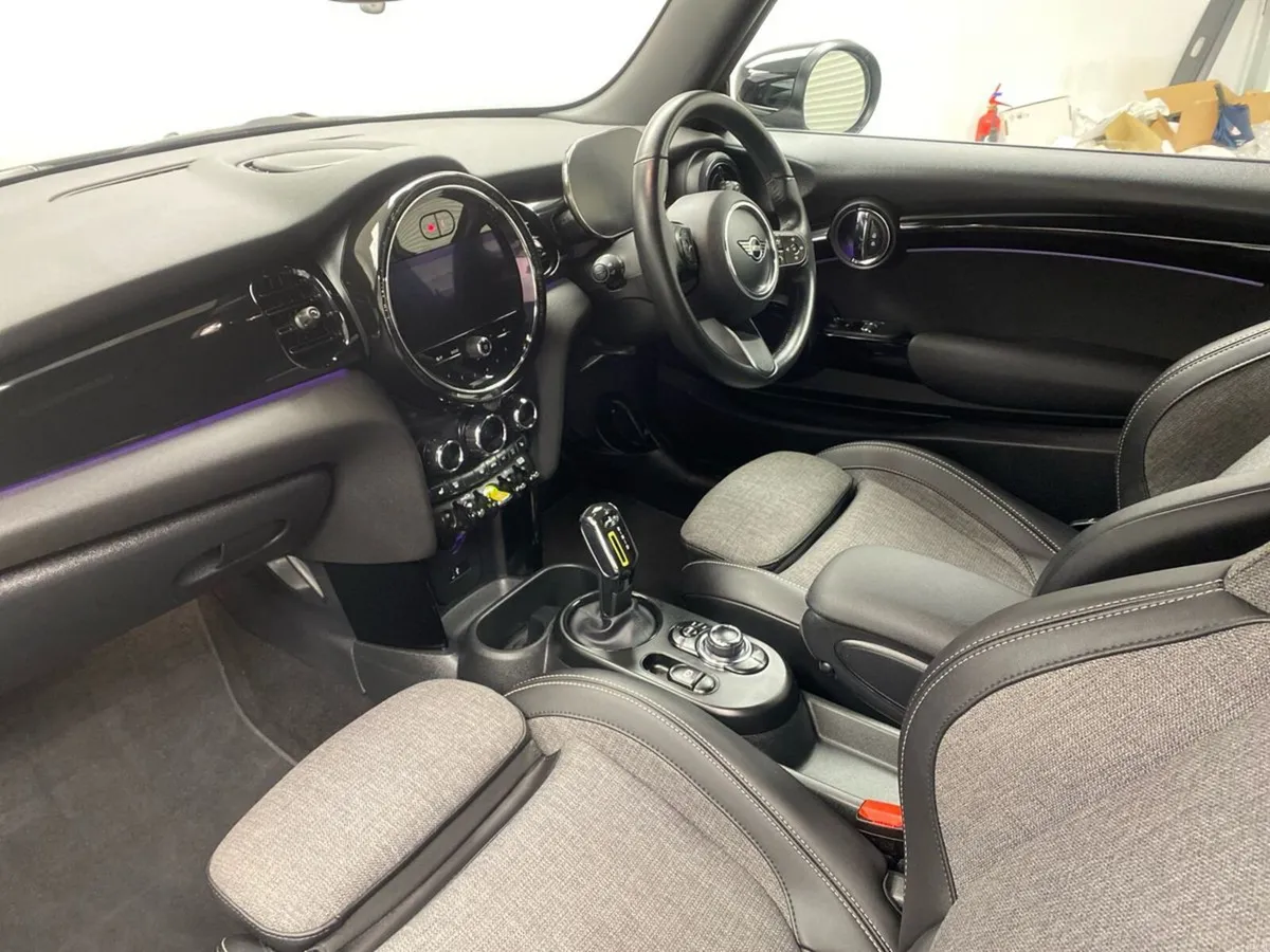 Mini Cooper SE EV Auto - Image 3