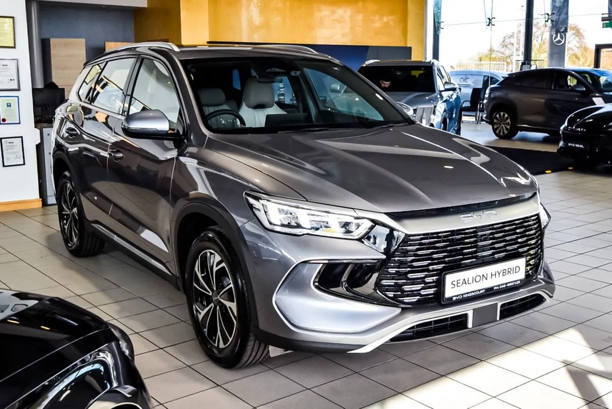 BYD SEALION 5 Sealion Plug in Hybrid NEW - Image 1