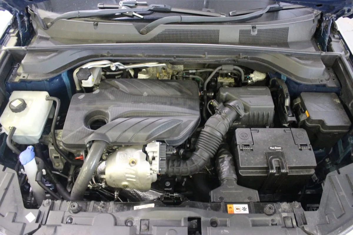 SsangYong Korando KORANDO 1.6 MT 2WD 4DR - TENDER - Image 4