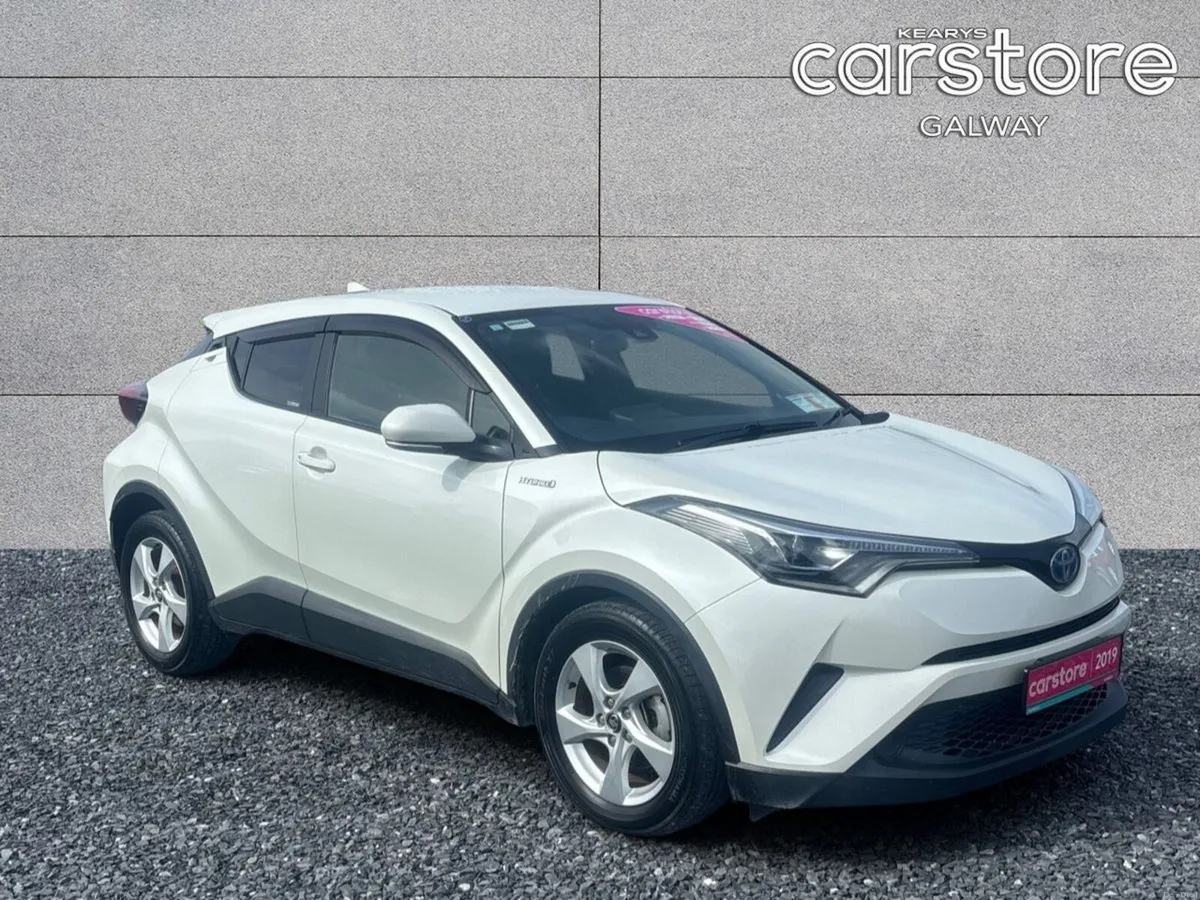 Toyota C-HR 1.8 Hybrid - Image 1