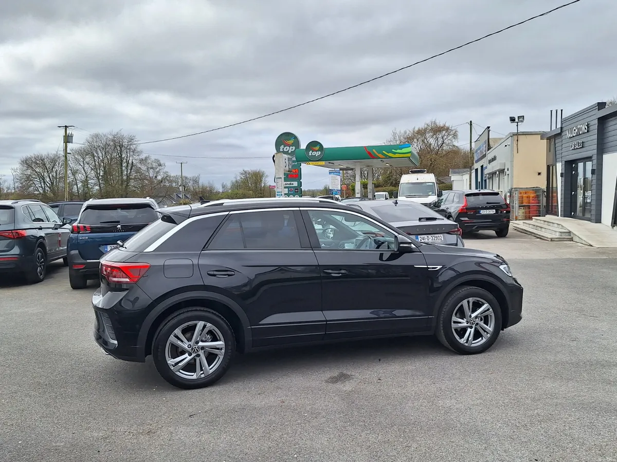 Volkswagen T-Roc 1.5 Automatic *Top Specification - Image 3