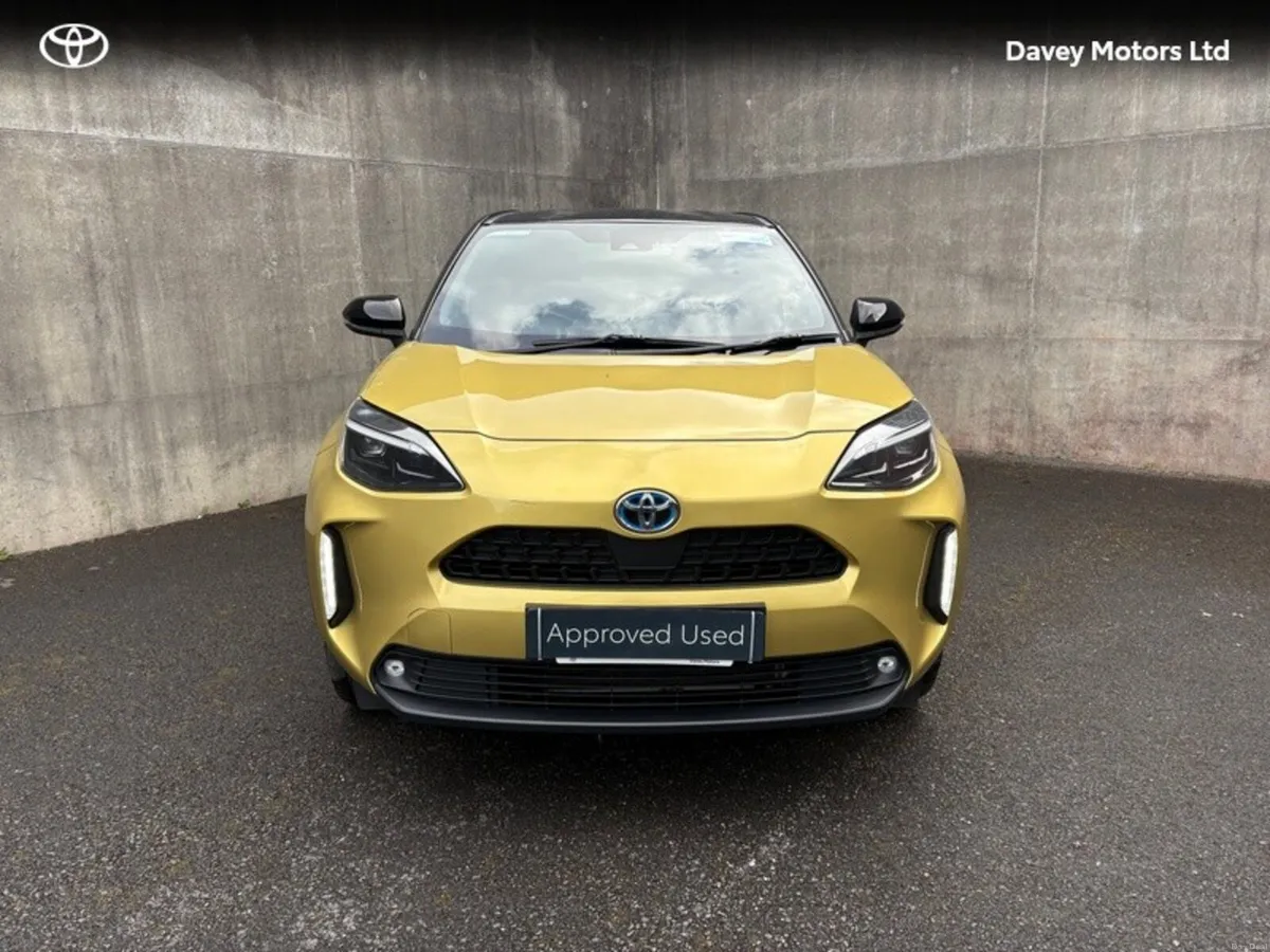 Toyota Yaris Cross YARIS CROSS LUNA SPORT - Image 4