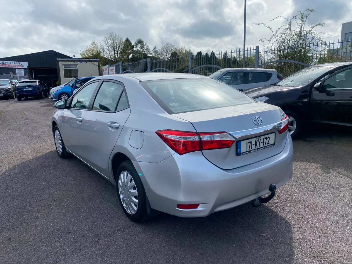 Toyota Corolla 2017 - Image 4