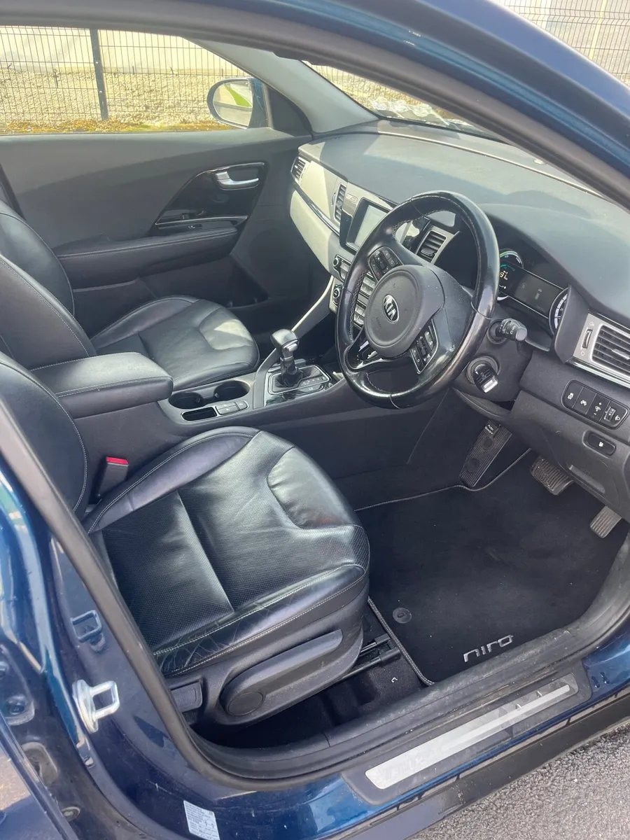 Kia Niro 2017 - Image 4