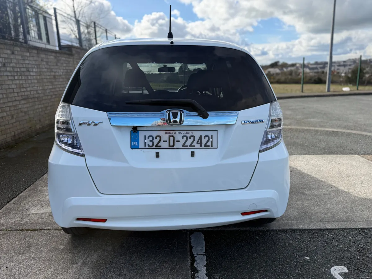 Honda Fit 2013 - Image 4