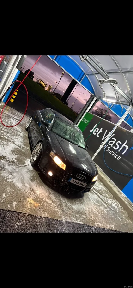 Audi 2L B7 Quattro s-line - Image 1