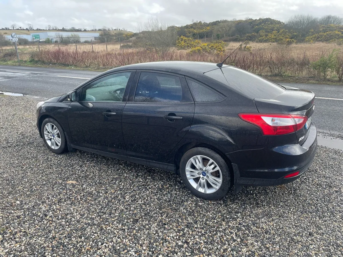 2012 Ford Focus  NEW NCT 01.27 - Image 1