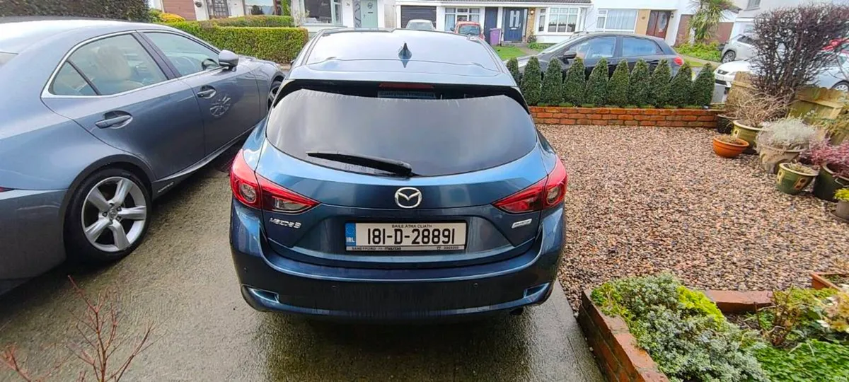 Mazda 3 2018 - Image 4