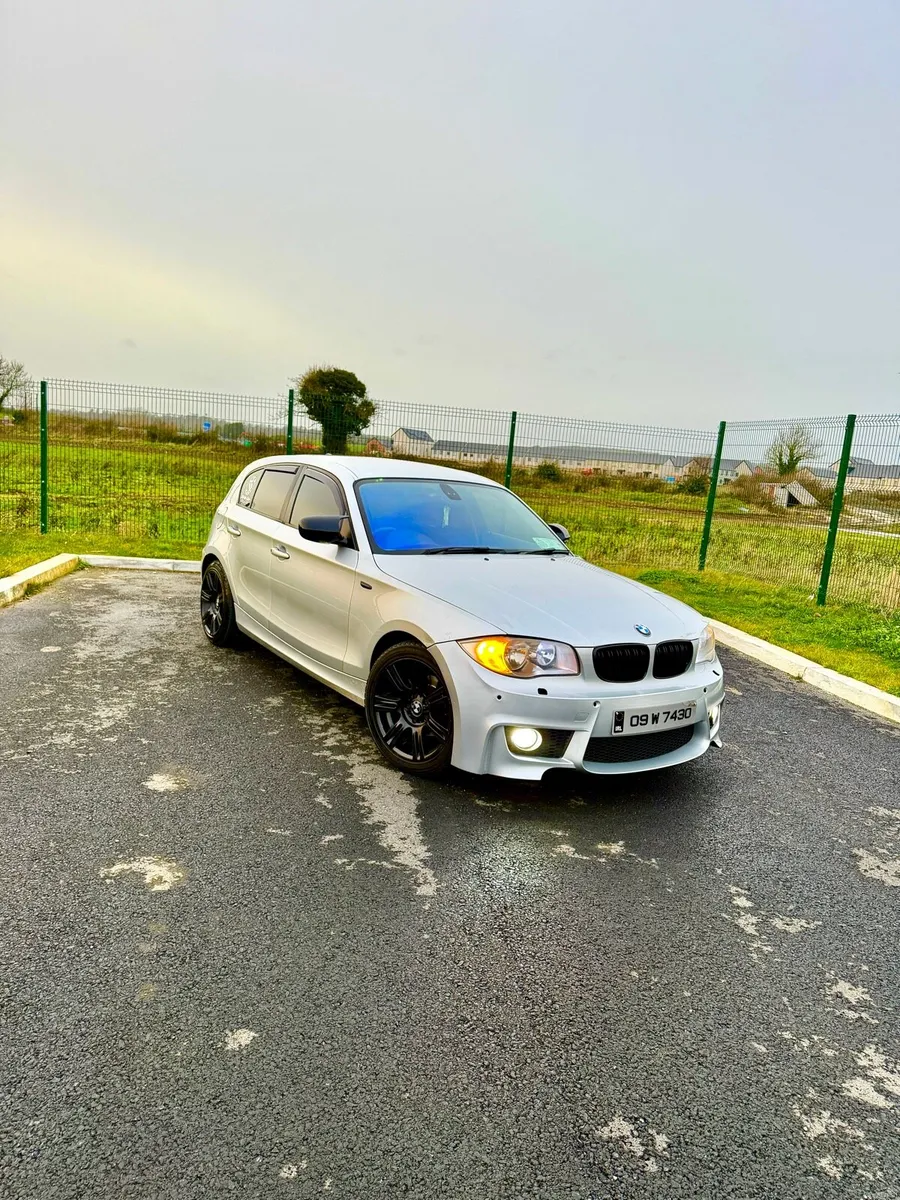 BMW 118d Automatic 2009 - Image 3